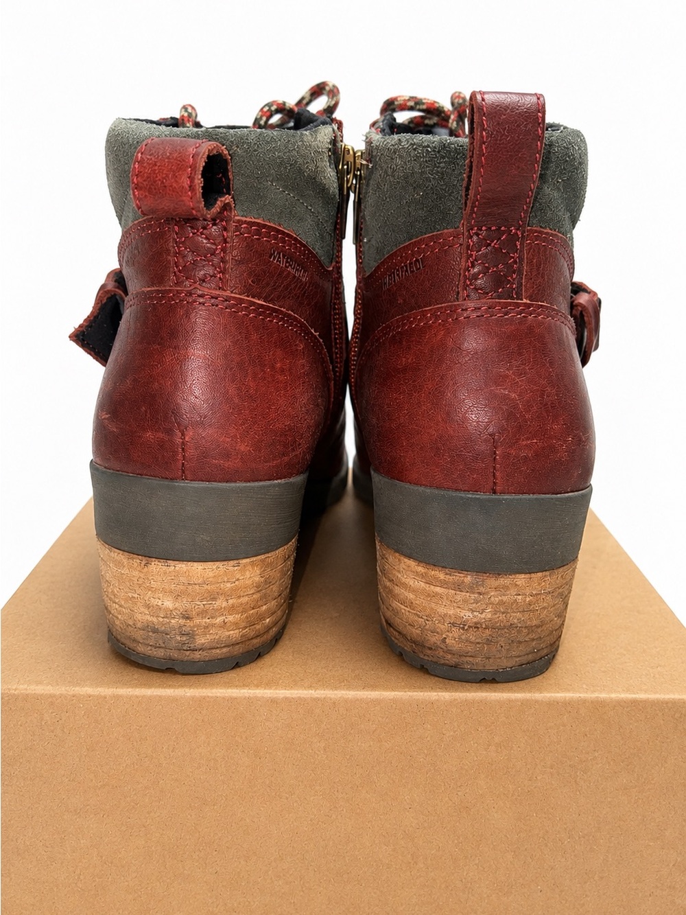 Merrell Shiloh II Women’s Waterproof Leather Boots Burgundy Size 8.5 M J003662 - Picture 5 of 9